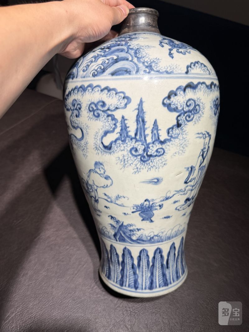 明空白期 青花携琴访友图梅瓶 - 图9